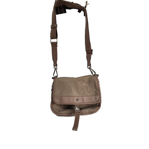 Lululemon Now And Always Crossbody Bag Beige (5 L) Cow Hide Trim